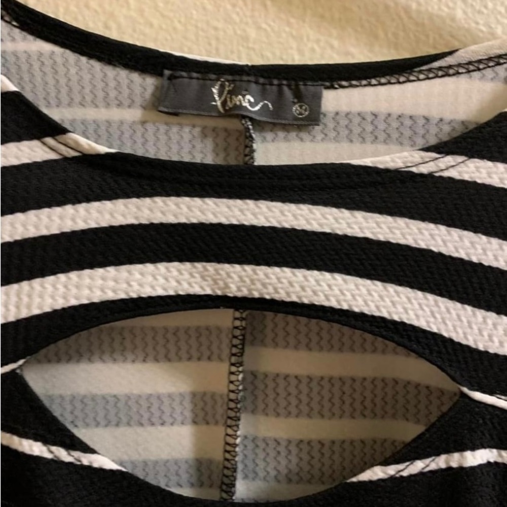 PINC Black and White Striped BodyCon Medium Dress Front Oval Cut Out Festival - Picture 2 of 4